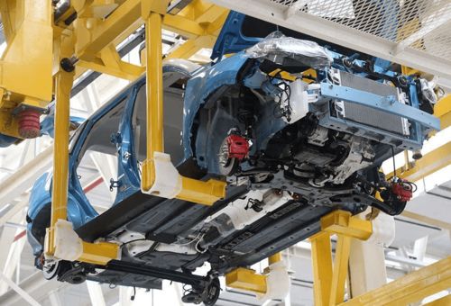 國產SUV窄高設計 底盤加寬之困與新興能源技術的突破